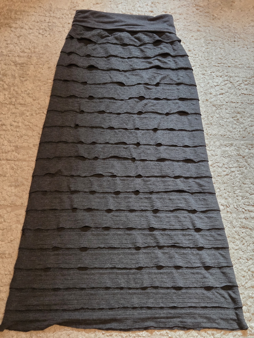 Studio M Charcoal Gray Ruffle Tiered Maxi Skirt Size M Foldover Waist Boho Y2K